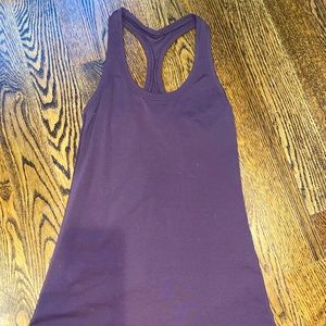 EUC - Lululemon black cherry CRB